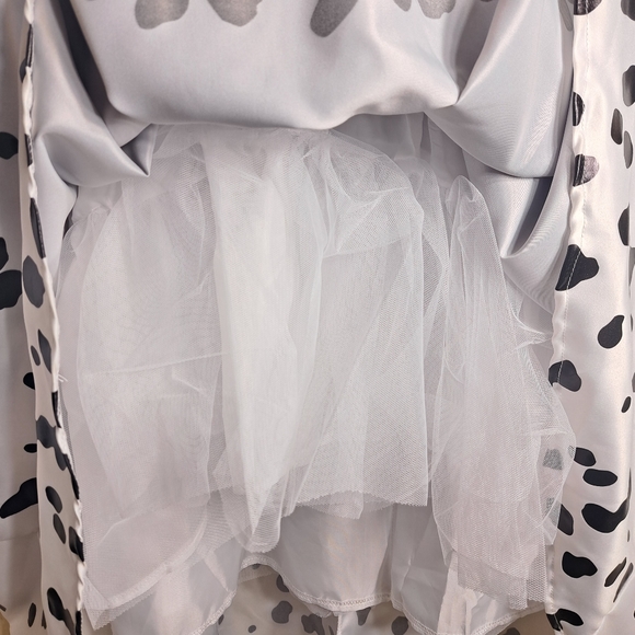 Disguise Girls‎ Disney Creuella Villian Costume Black,White,Red M (8-10) - Picture 8 of 15